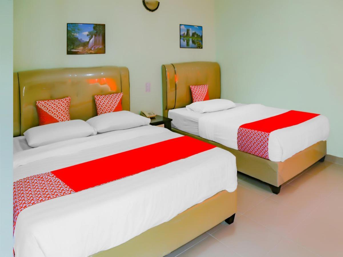 Oyo 90269 Hotel Indorasa 2 Jodoh  Extérieur photo