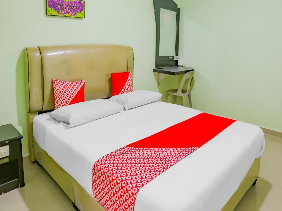 Oyo 90269 Hotel Indorasa 2 Jodoh  Extérieur photo