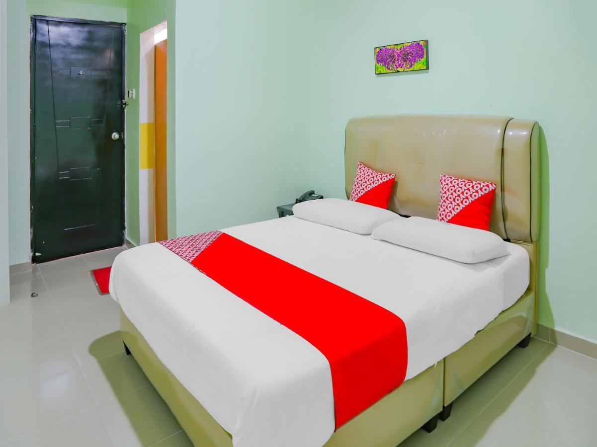 Oyo 90269 Hotel Indorasa 2 Jodoh  Extérieur photo